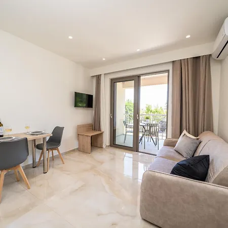 Maera * Sami (Kefalonia)