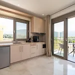 Maera Apartman Számi